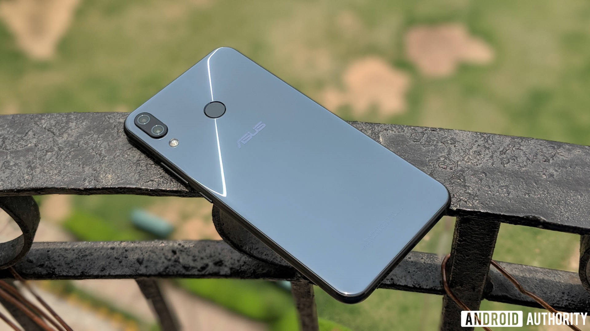 asus-zenfone-5z-3