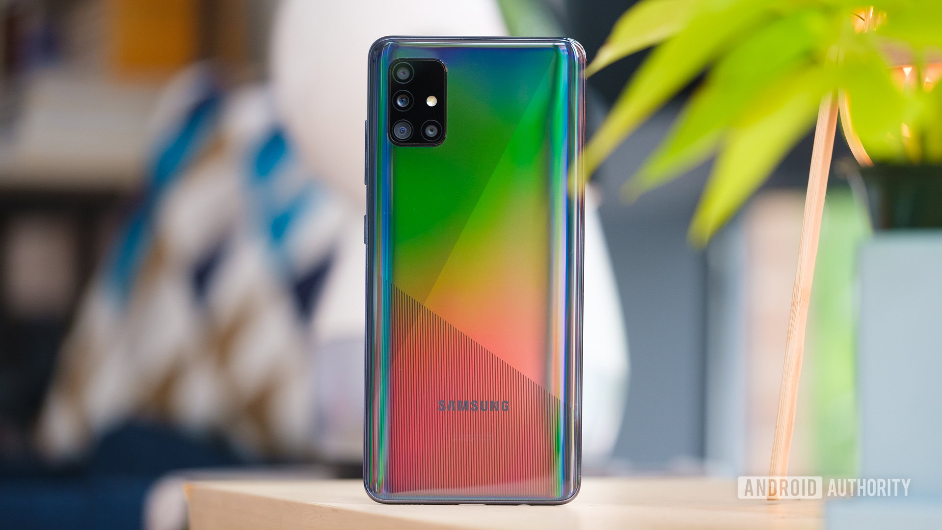Samsung Galaxy A51 back standing up Samsung Galaxy A51 back standing up