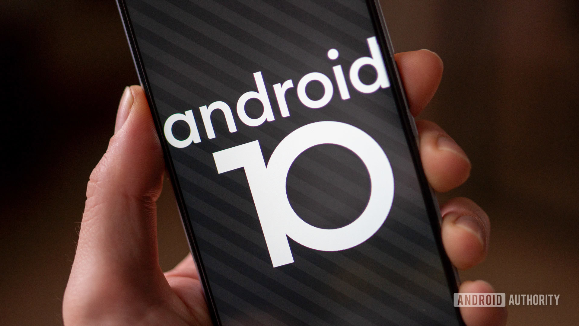 RealmeX3 Superzoom Android 10 easter egg in hand RealmeX3 Superzoom Android 10 easter egg in hand