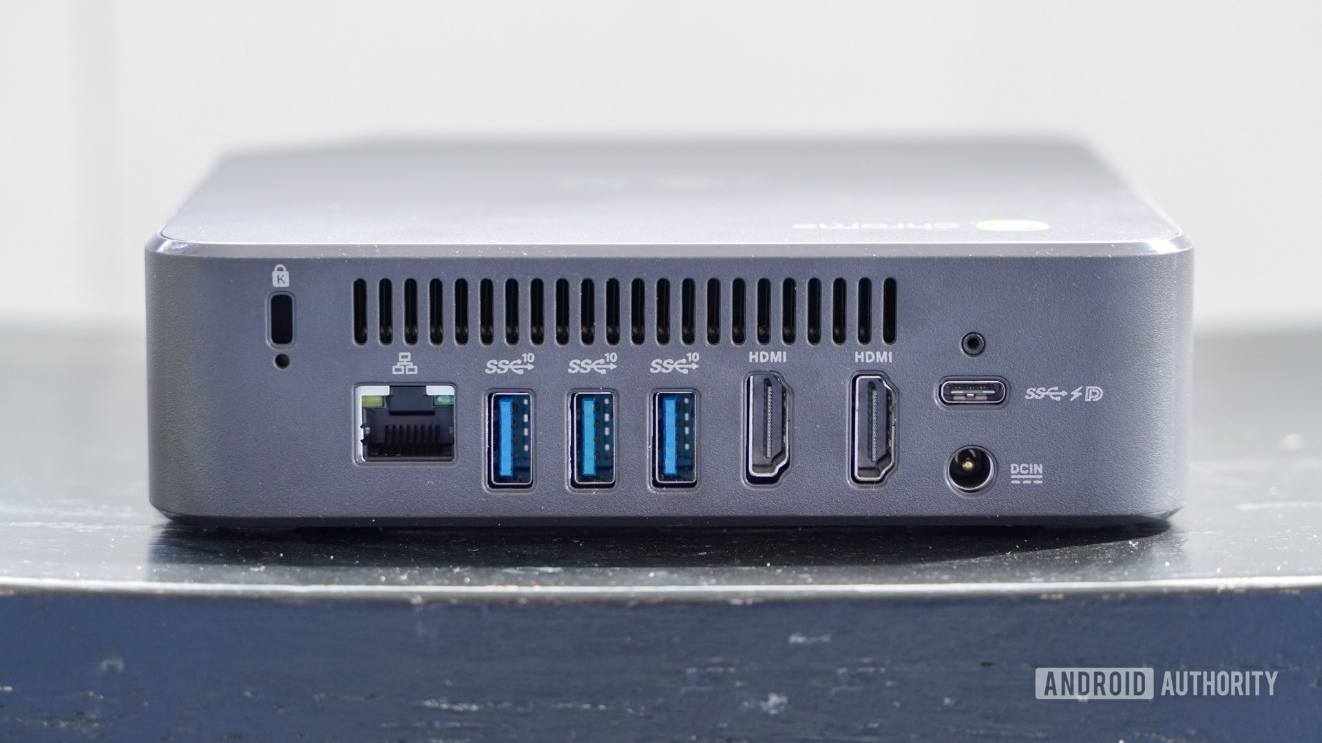ASUS Chromebox 4 rear ASUS Chromebox 4 rear