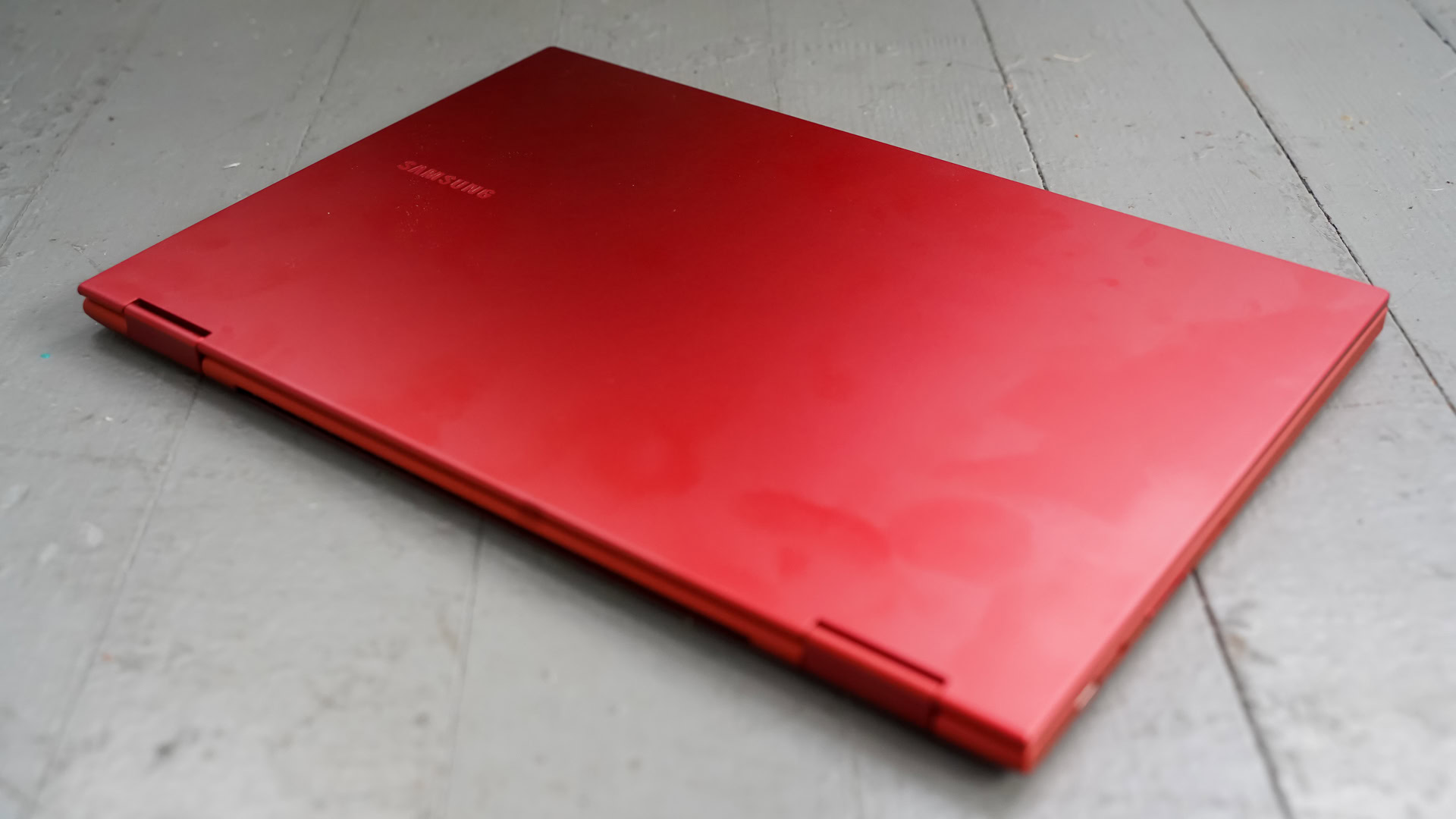 Samsung Galaxy Chromebook 2 lid closed Samsung Galaxy Chromebook 2 lid closed