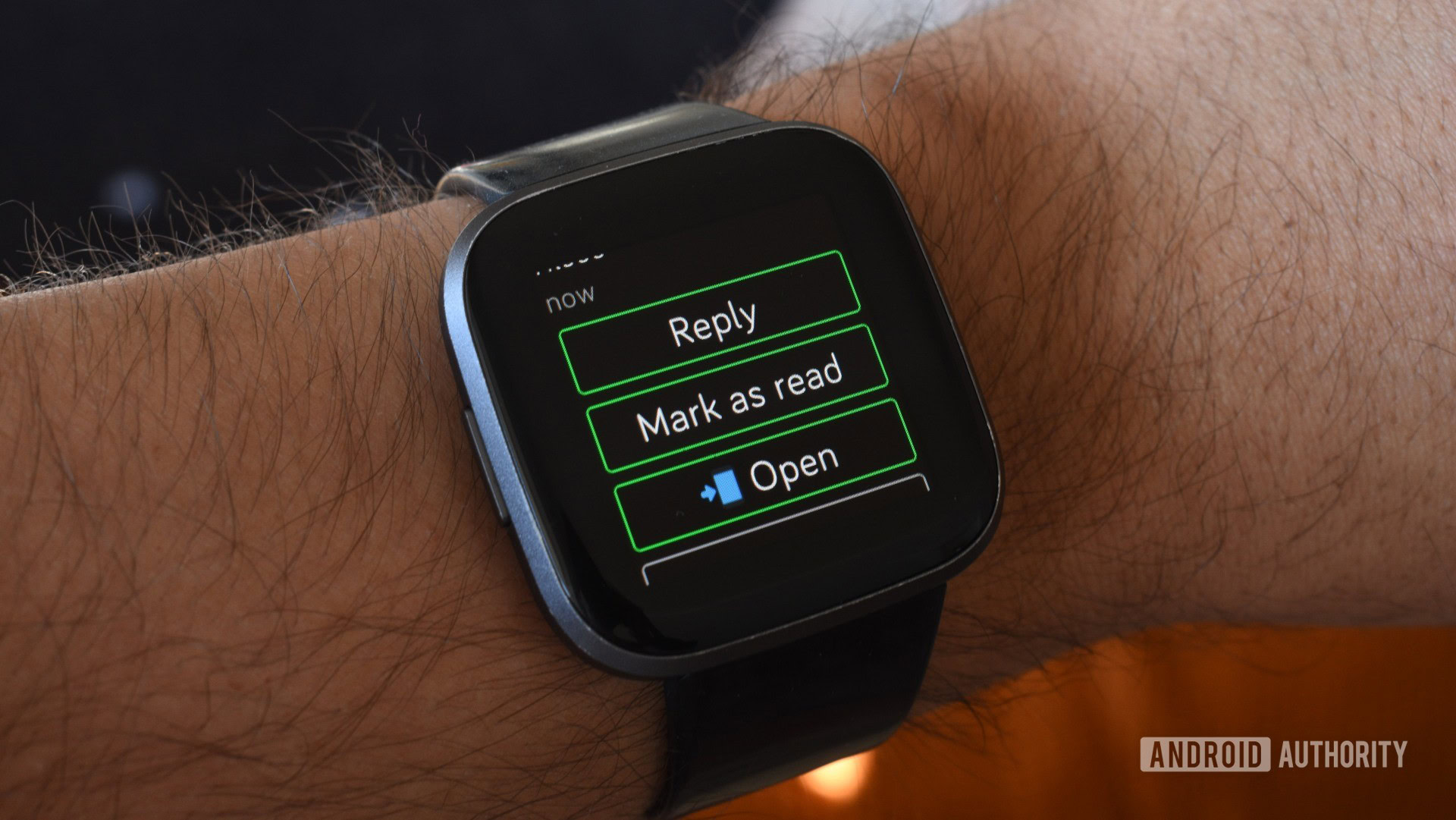 fitbit messaging whatsapp 1 fitbit messaging whatsapp 1