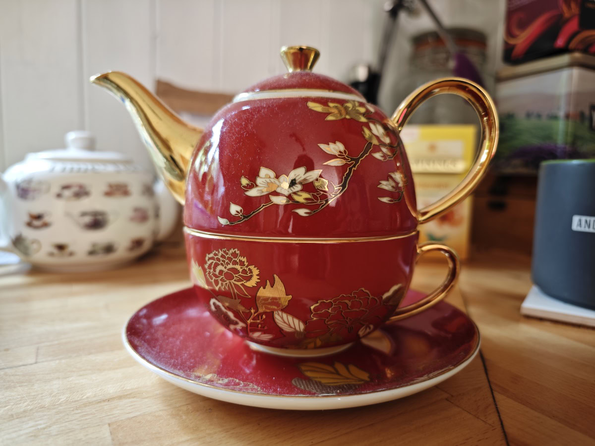 Teapot color camera sample Xiaomi 13 Ultra