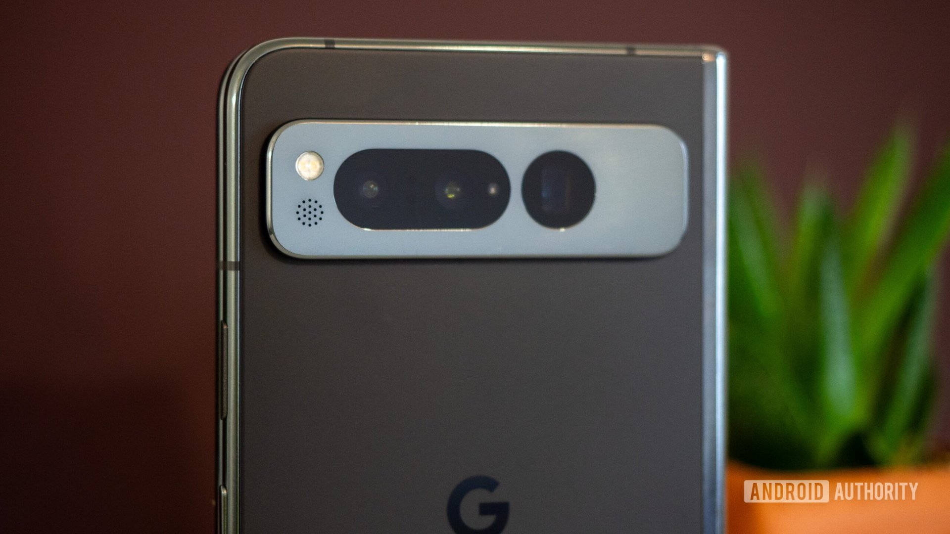 google pixel fold camera bar 2 google pixel fold camera bar 2