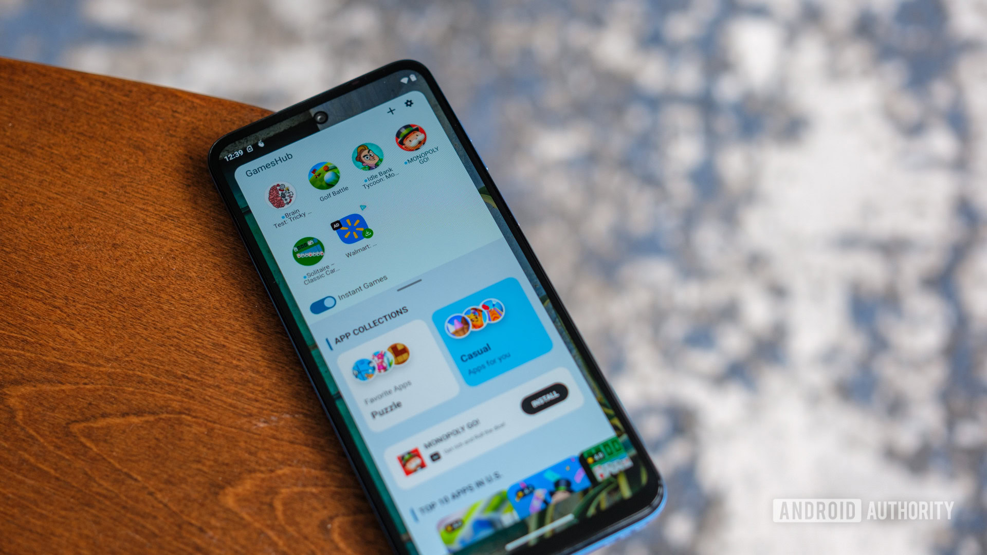 Motorola Moto G Play 2024 games hub