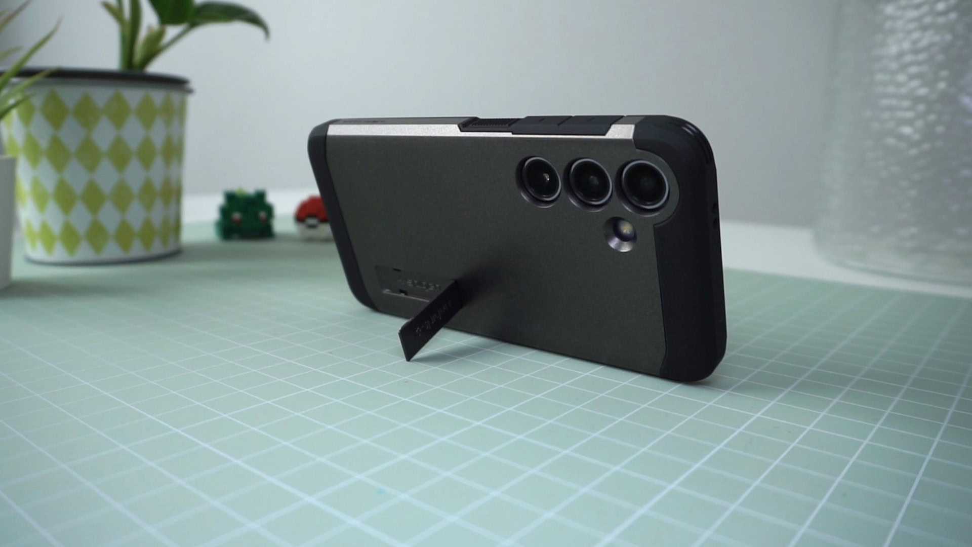 Spigen Tough Armor Galaxy S24 kickstand Spigen Tough Armor Galaxy S24 kickstand