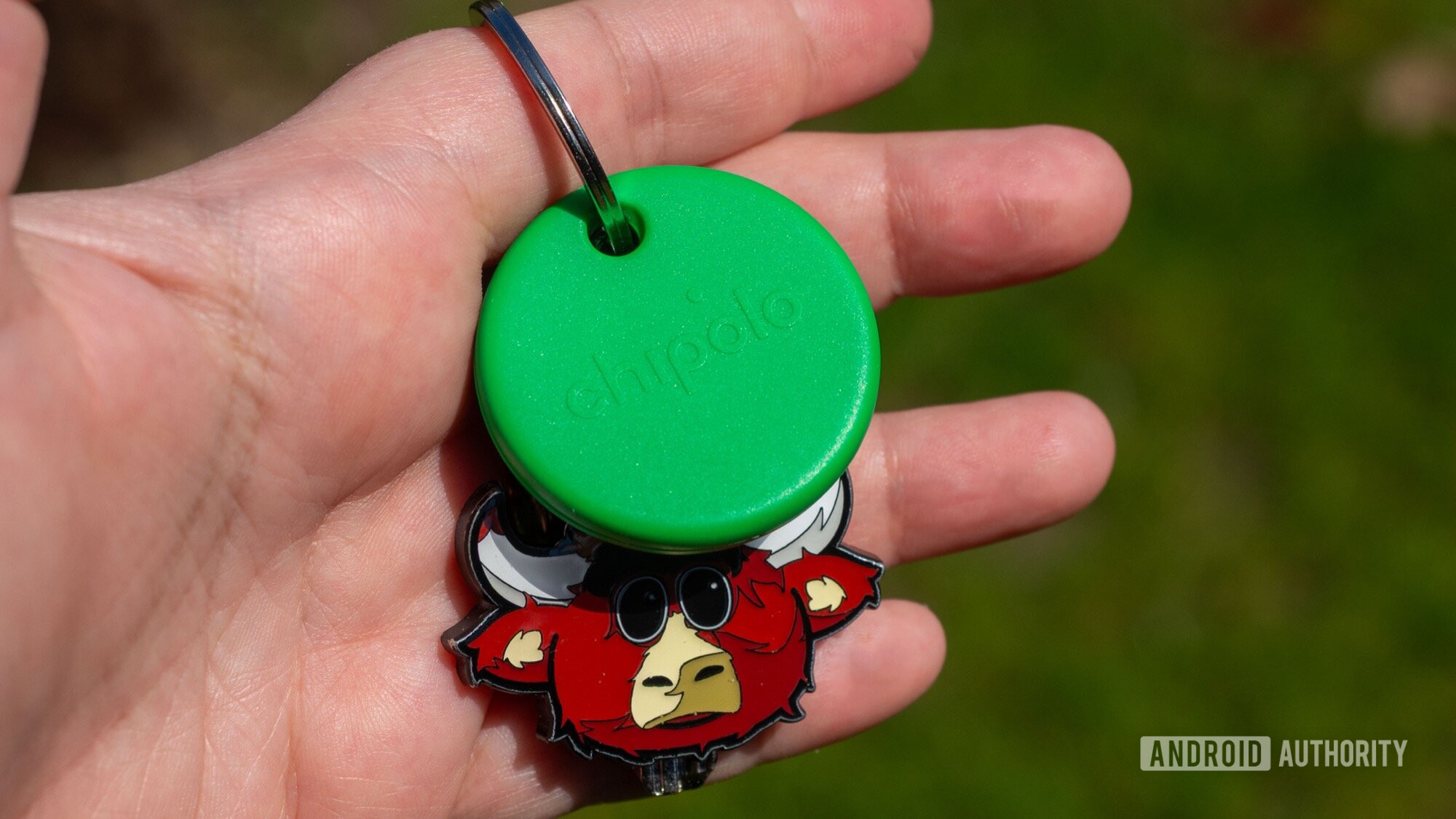 chipolo pop bluetooth tracker with google find my device 5 chipolo pop bluetooth tracker with google find my device 5